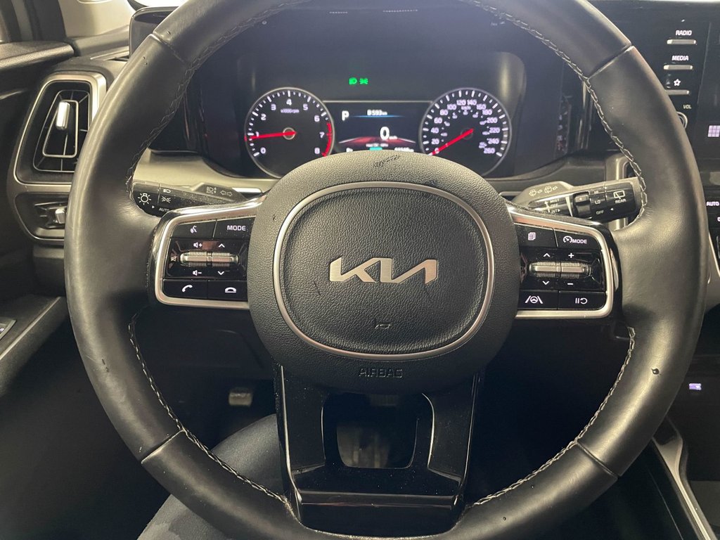 Kia Sorento  2022 à St-Jérôme, Québec - 16 - w1024h768px