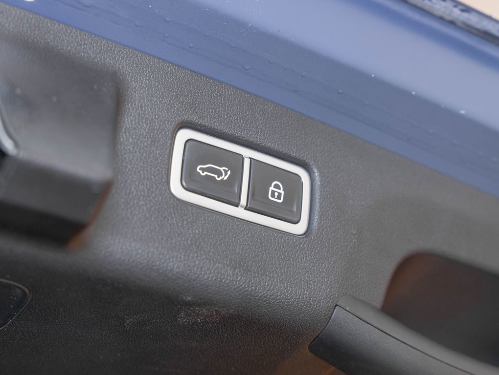 Kia Sorento  2023 à St-Jérôme, Québec - 36 - w1024h768px