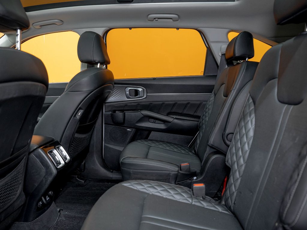 2023 Kia Sorento in St-Jérôme, Quebec - 31 - w1024h768px