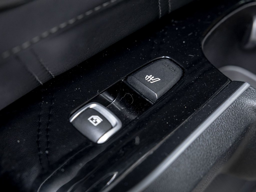 2023 Kia Sorento in St-Jérôme, Quebec - 32 - w1024h768px