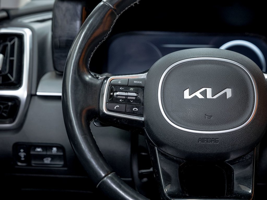 2023 Kia Sorento in St-Jérôme, Quebec - 15 - w1024h768px