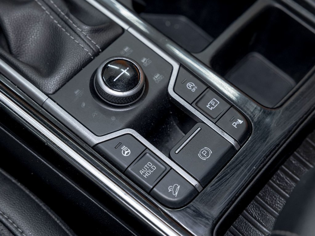 2023 Kia Sorento in St-Jérôme, Quebec - 25 - w1024h768px
