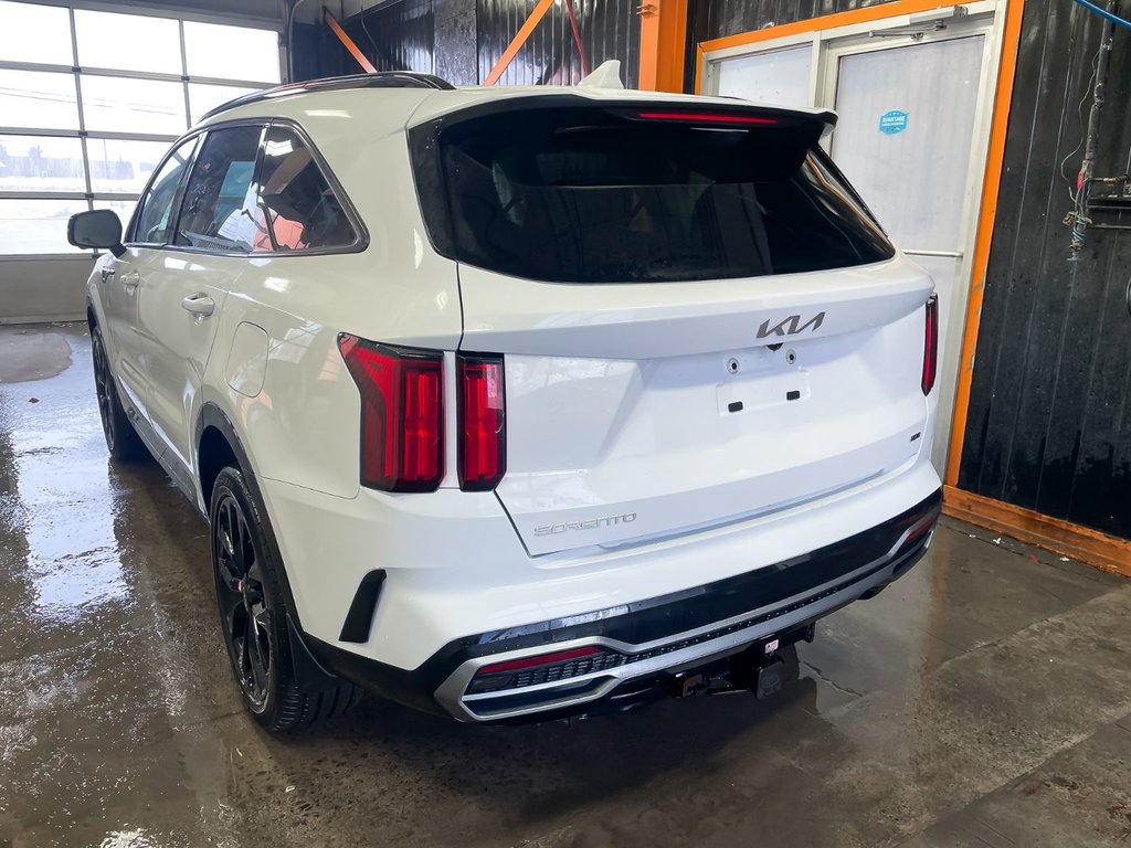 2023 Kia Sorento in St-Jérôme, Quebec - 8 - w1024h768px