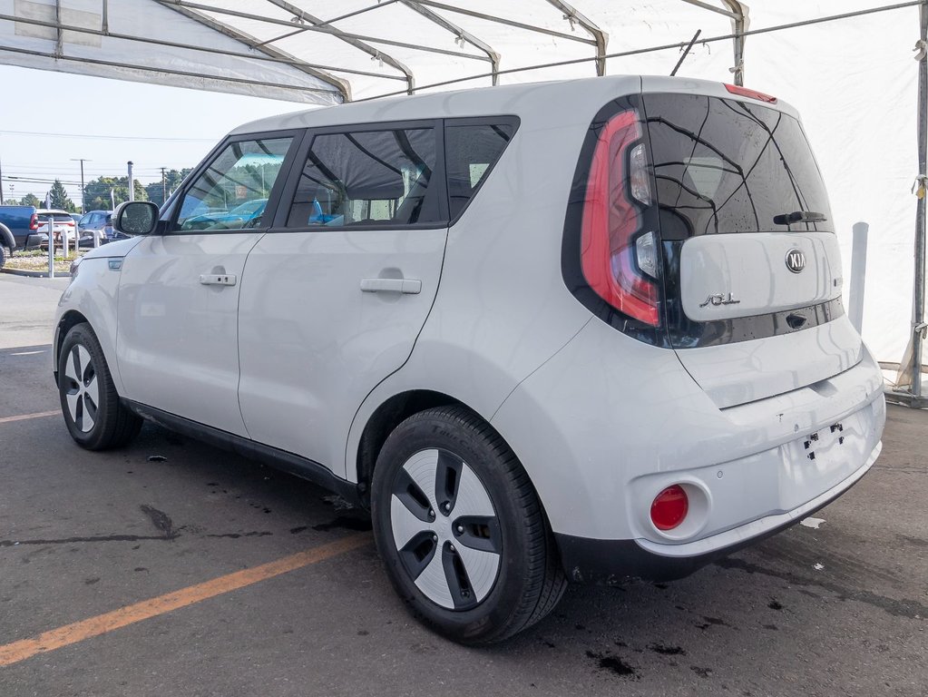 Kia SOUL EV  2017 à St-Jérôme, Québec - 6 - w1024h768px