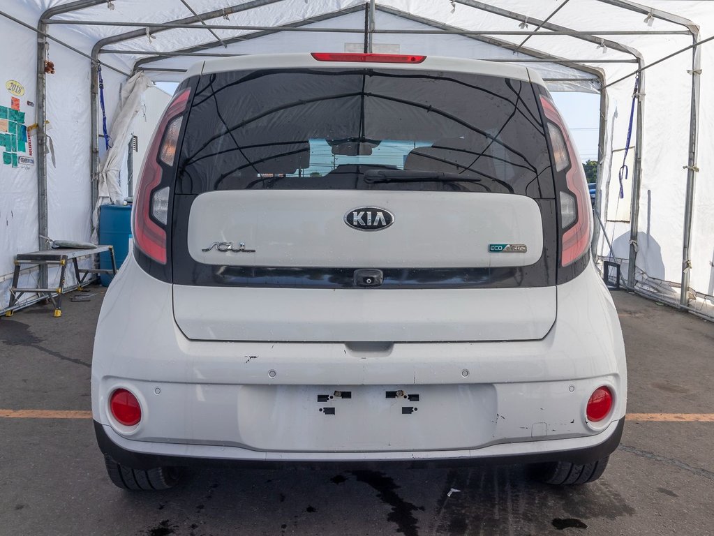 2017 Kia SOUL EV in St-Jérôme, Quebec - 8 - w1024h768px