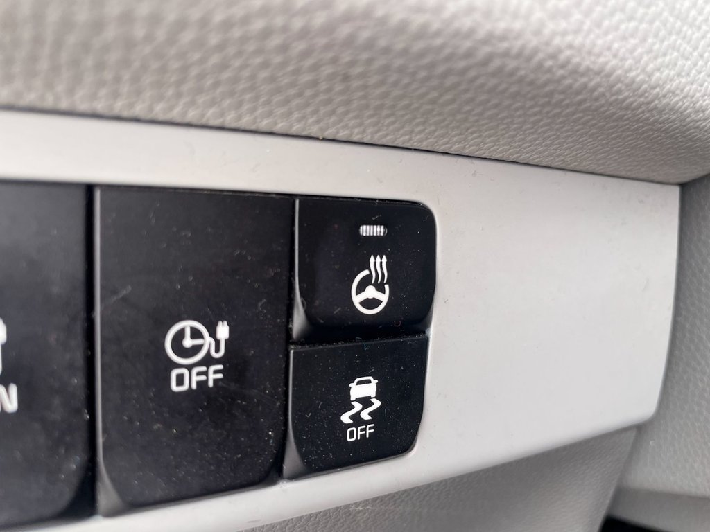Kia SOUL EV  2017 à St-Jérôme, Québec - 14 - w1024h768px
