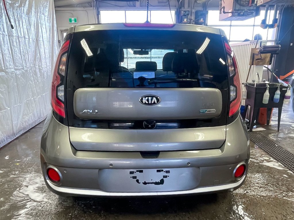 Kia SOUL EV  2019 à St-Jérôme, Québec - 9 - w1024h768px