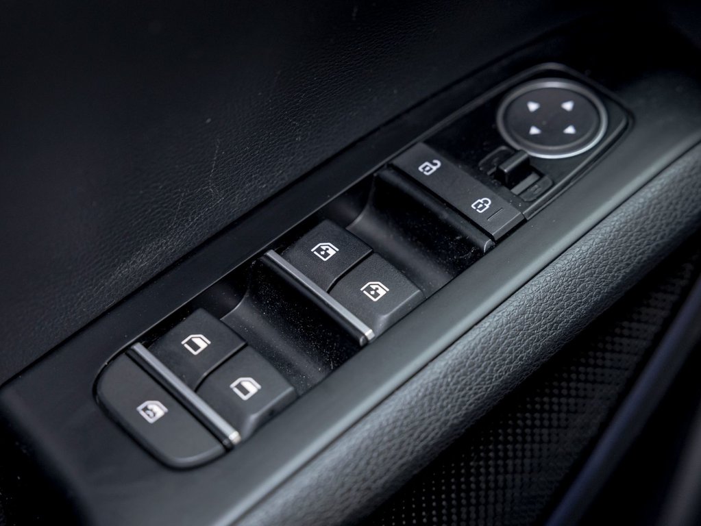 2021 Kia Soul EV in St-Jérôme, Quebec - 27 - w1024h768px