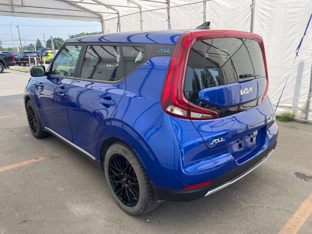 Kia SOUL EV  2022 à St-Jérôme, Québec - 6 - w1024h768px