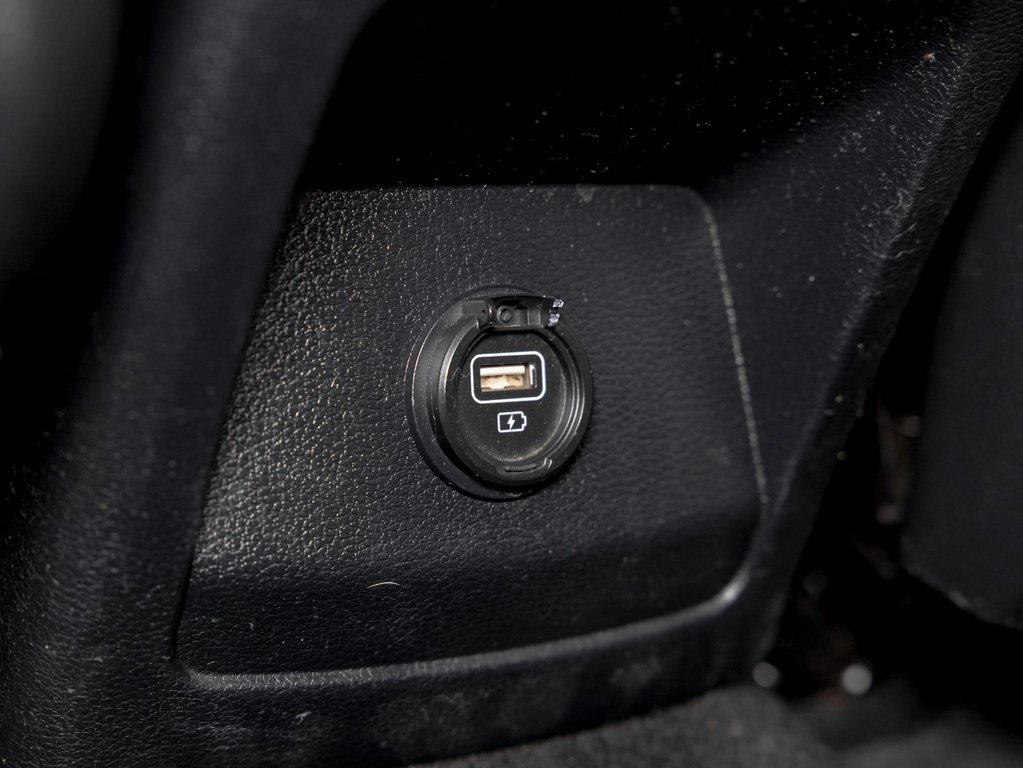 Kia SOUL EV  2022 à St-Jérôme, Québec - 29 - w1024h768px