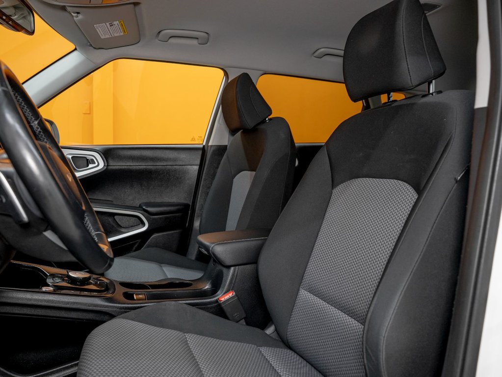 Kia SOUL EV  2022 à St-Jérôme, Québec - 10 - w1024h768px