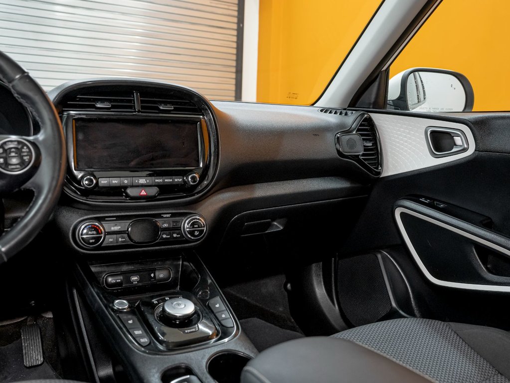 Kia SOUL EV  2022 à St-Jérôme, Québec - 20 - w1024h768px