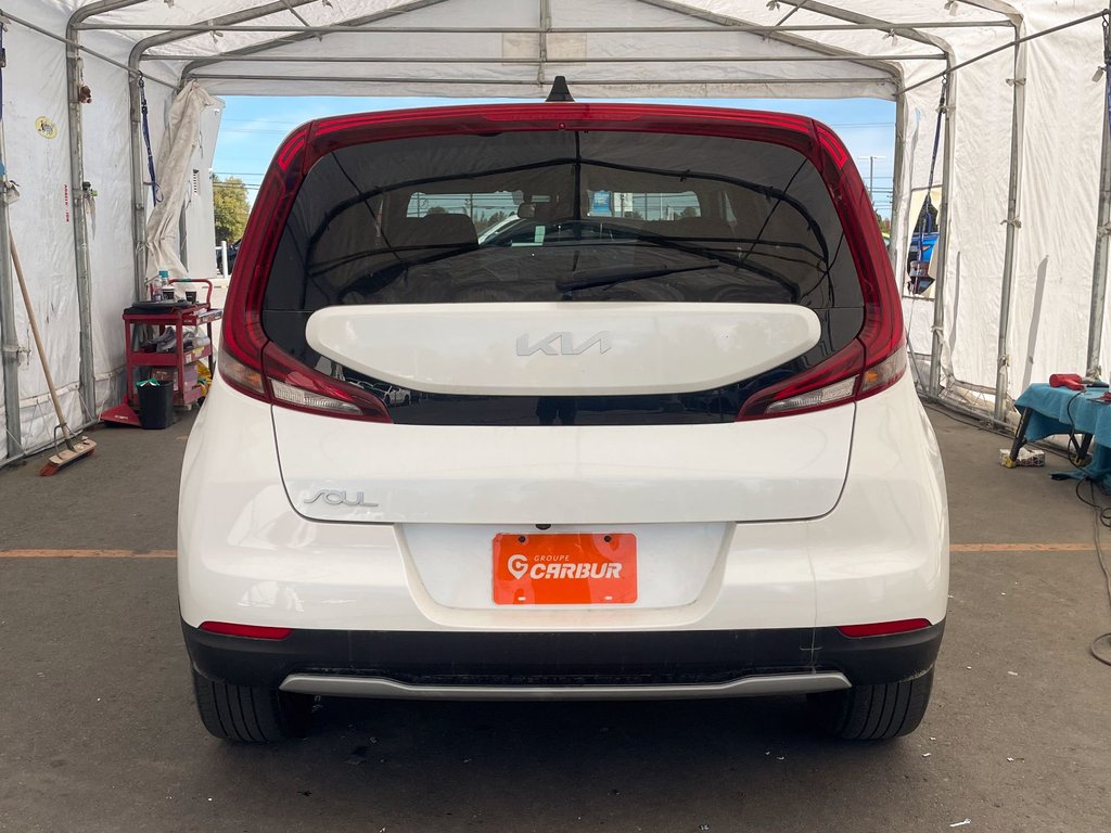 Kia SOUL EV  2022 à St-Jérôme, Québec - 8 - w1024h768px