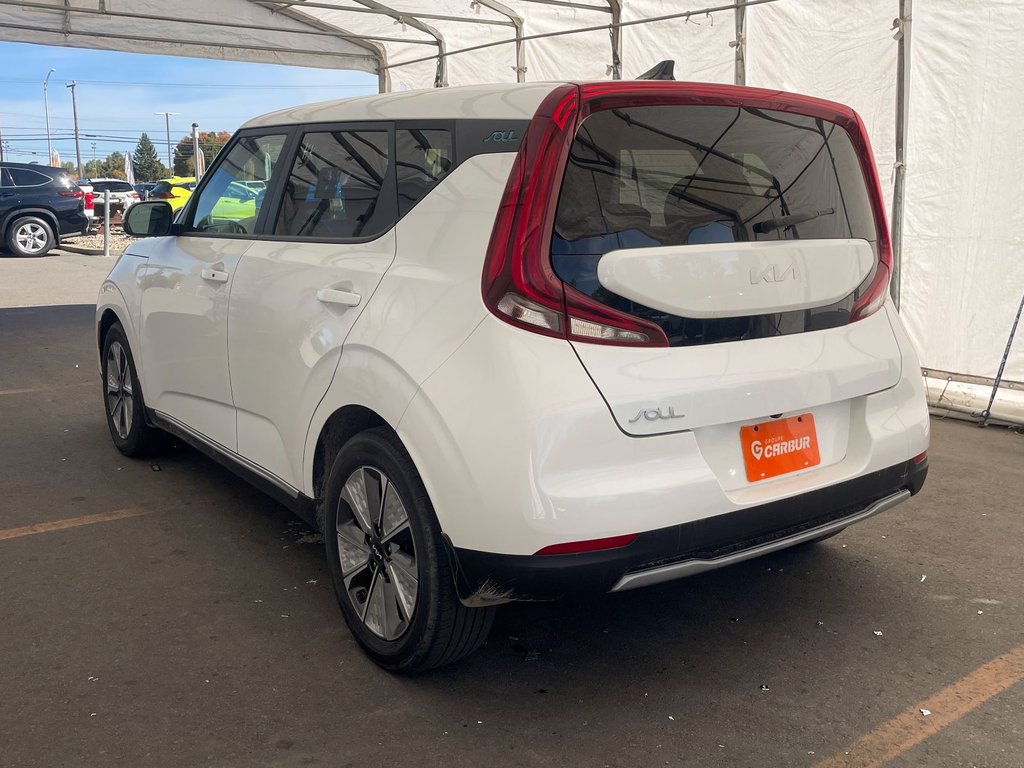 Kia SOUL EV  2022 à St-Jérôme, Québec - 6 - w1024h768px