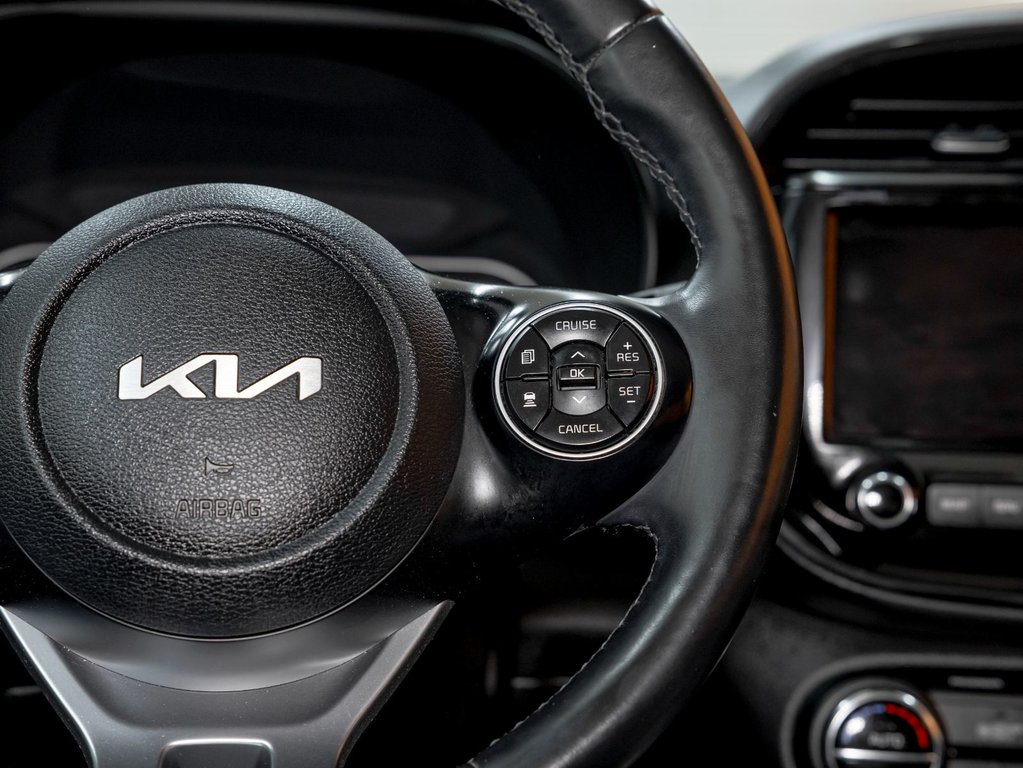 Kia SOUL EV  2022 à St-Jérôme, Québec - 15 - w1024h768px