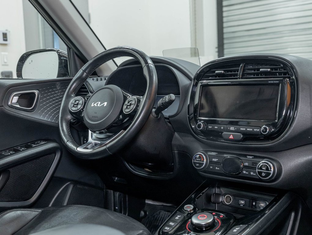2022 Kia Soul EV in St-Jérôme, Quebec - 30 - w1024h768px