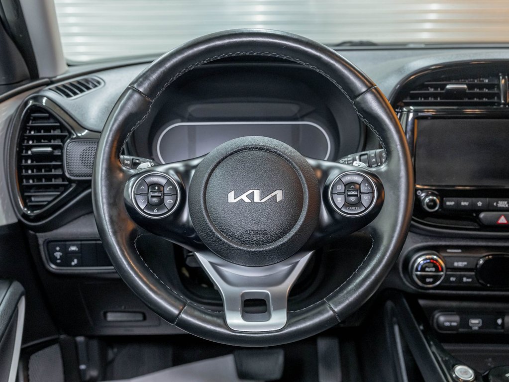2022 Kia Soul EV in St-Jérôme, Quebec - 12 - w1024h768px
