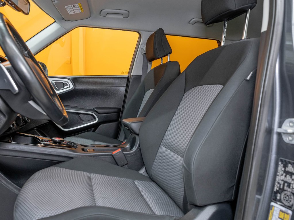 2022 Kia Soul EV in St-Jérôme, Quebec - 10 - w1024h768px
