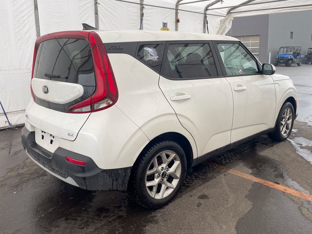 2020 Kia Soul in St-Jérôme, Quebec - 8 - w1024h768px