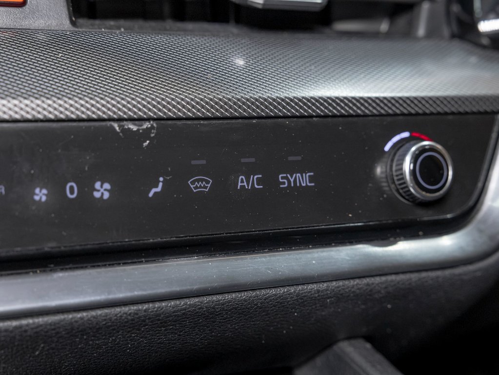 2023 Kia Sportage Hybrid in St-Jérôme, Quebec - 27 - w1024h768px