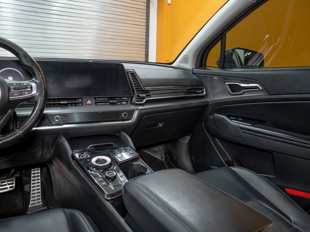 2023 Kia Sportage Hybrid in St-Jérôme, Quebec - 23 - w1024h768px