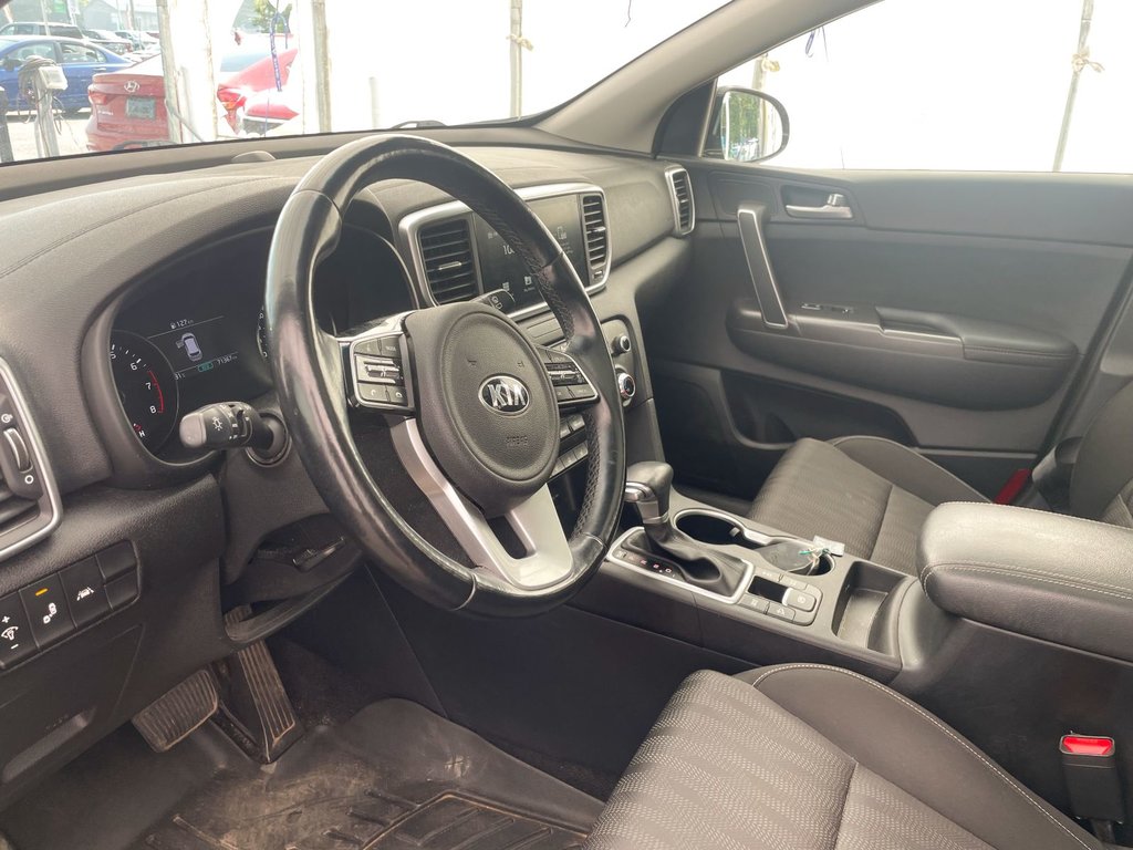 2021 Kia Sportage in St-Jérôme, Quebec - 3 - w1024h768px