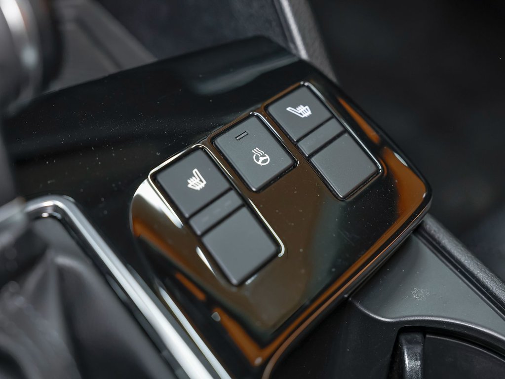 2023 Kia Sportage in St-Jérôme, Quebec - 23 - w1024h768px