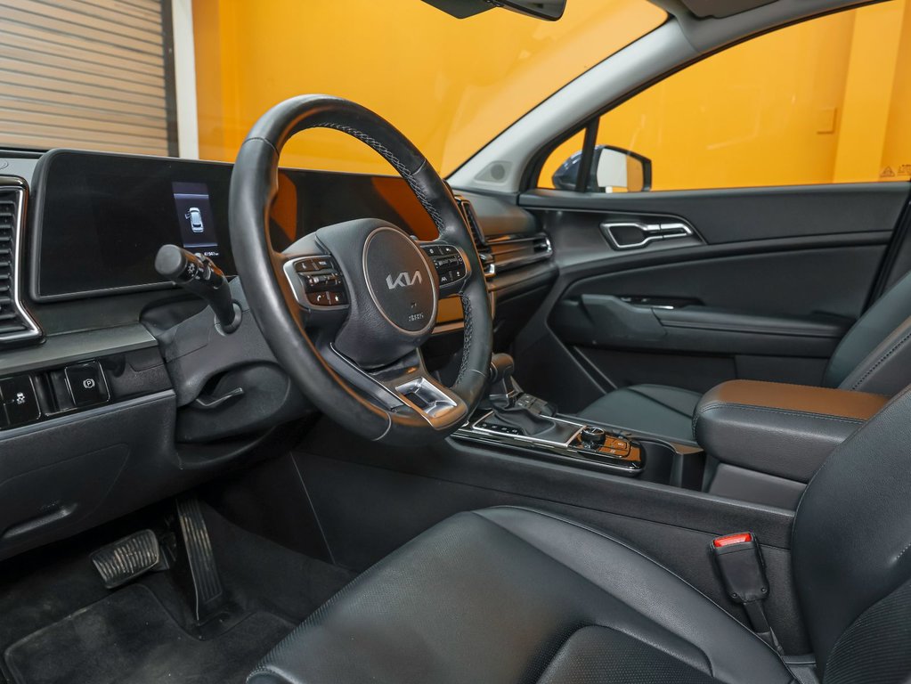 2023 Kia Sportage in St-Jérôme, Quebec - 2 - w1024h768px