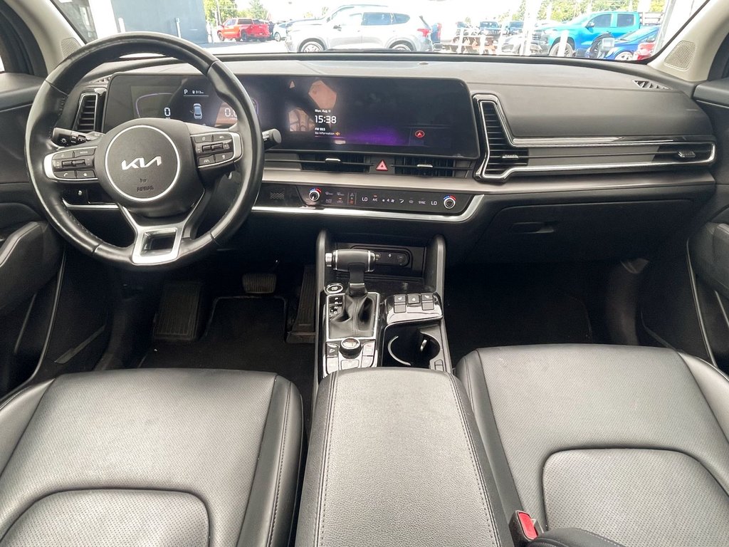 Kia Sportage  2023 à St-Jérôme, Québec - 13 - w1024h768px