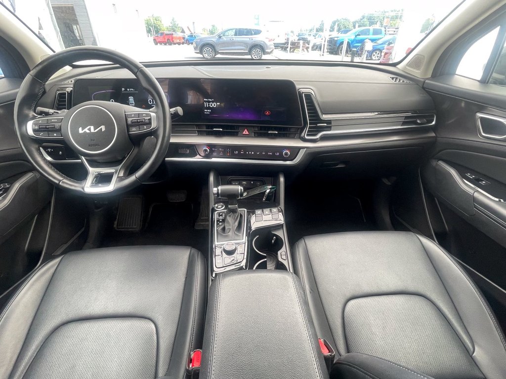 Kia Sportage  2023 à St-Jérôme, Québec - 13 - w1024h768px