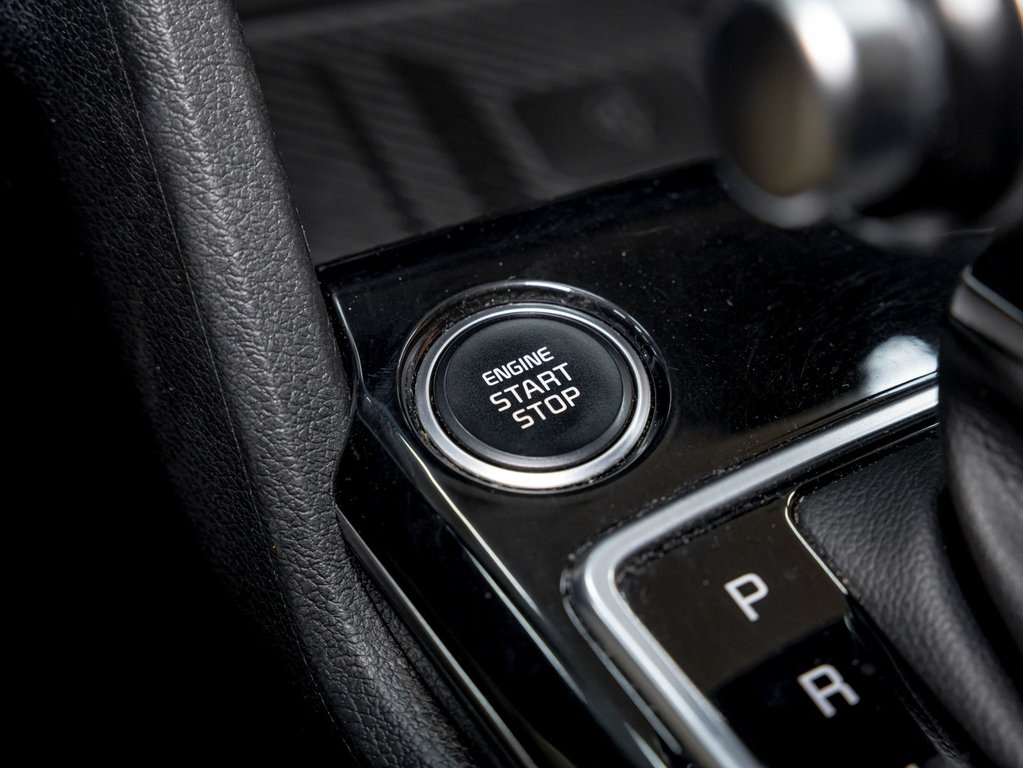 2023 Kia Sportage in St-Jérôme, Quebec - 27 - w1024h768px
