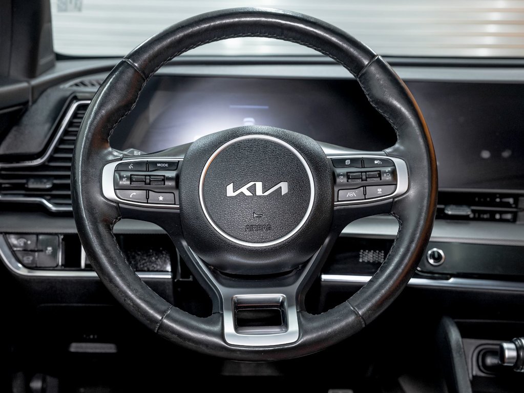 Kia Sportage  2023 à St-Jérôme, Québec - 14 - w1024h768px