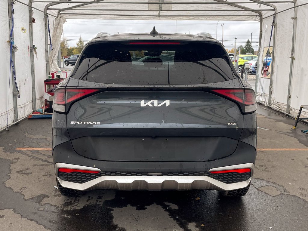 Kia Sportage  2023 à St-Jérôme, Québec - 6 - w1024h768px