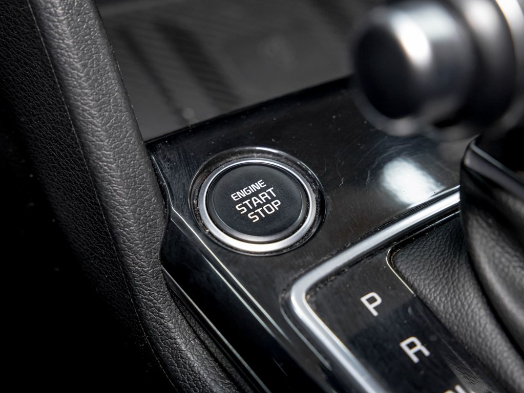 2023 Kia Sportage in St-Jérôme, Quebec - 27 - w1024h768px