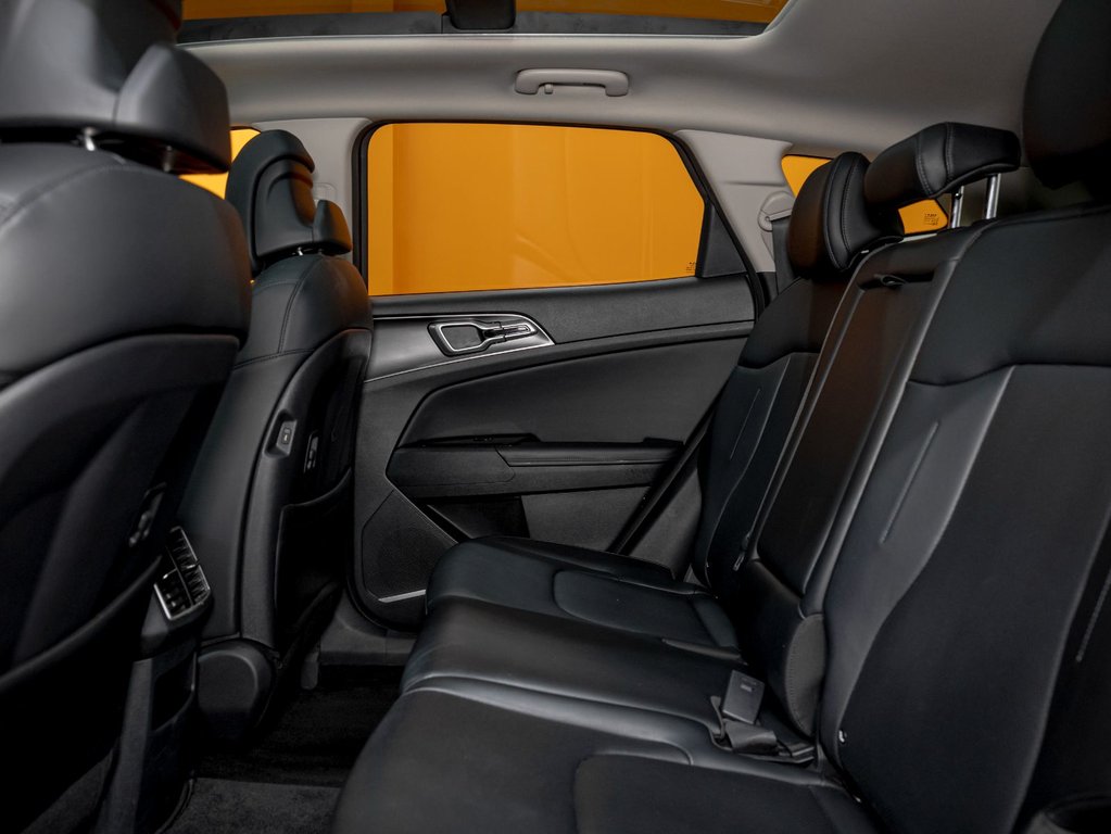 2023 Kia Sportage in St-Jérôme, Quebec - 29 - w1024h768px