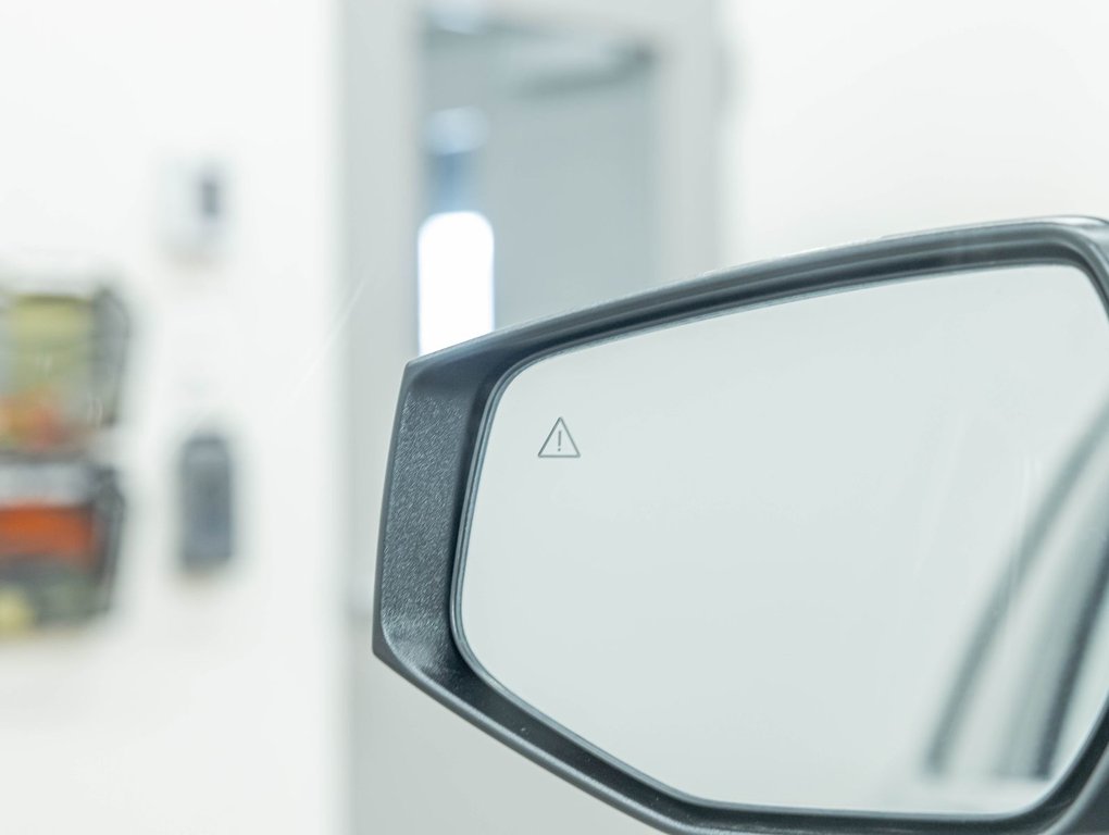 Kia Sportage  2023 à St-Jérôme, Québec - 33 - w1024h768px