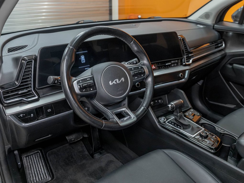 Kia Sportage  2023 à St-Jérôme, Québec - 2 - w1024h768px