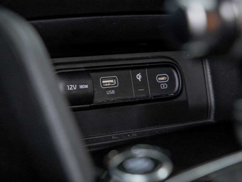 Kia Sportage  2023 à St-Jérôme, Québec - 24 - w1024h768px