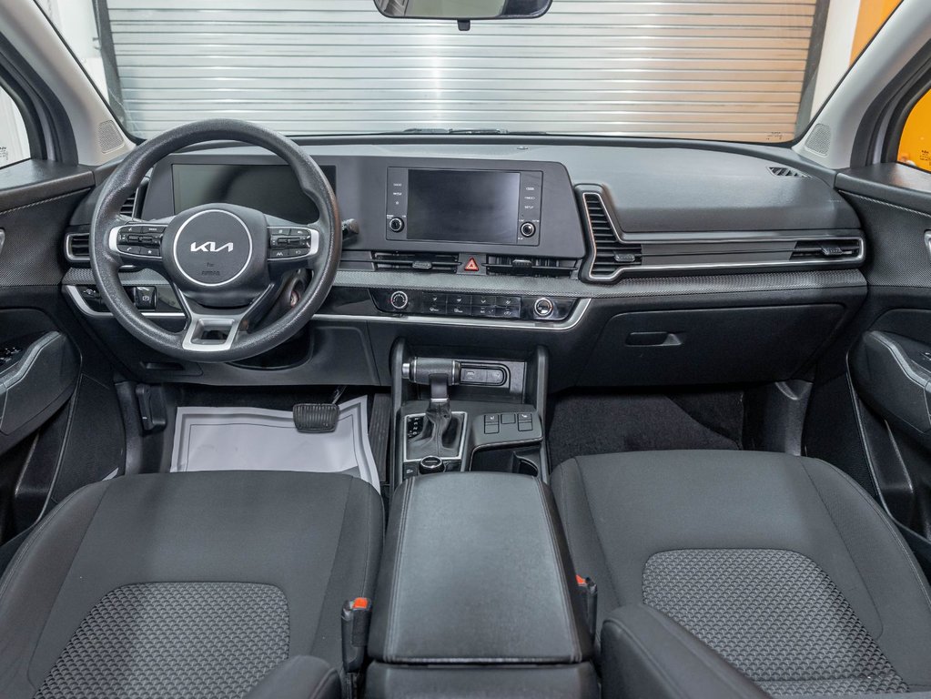 2023 Kia Sportage in St-Jérôme, Quebec - 11 - w1024h768px