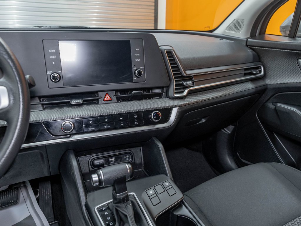 2023 Kia Sportage in St-Jérôme, Quebec - 18 - w1024h768px