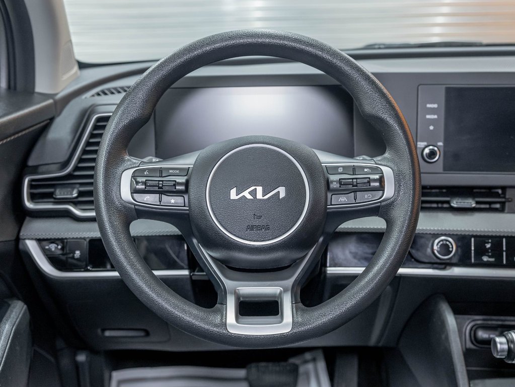 2023 Kia Sportage in St-Jérôme, Quebec - 12 - w1024h768px
