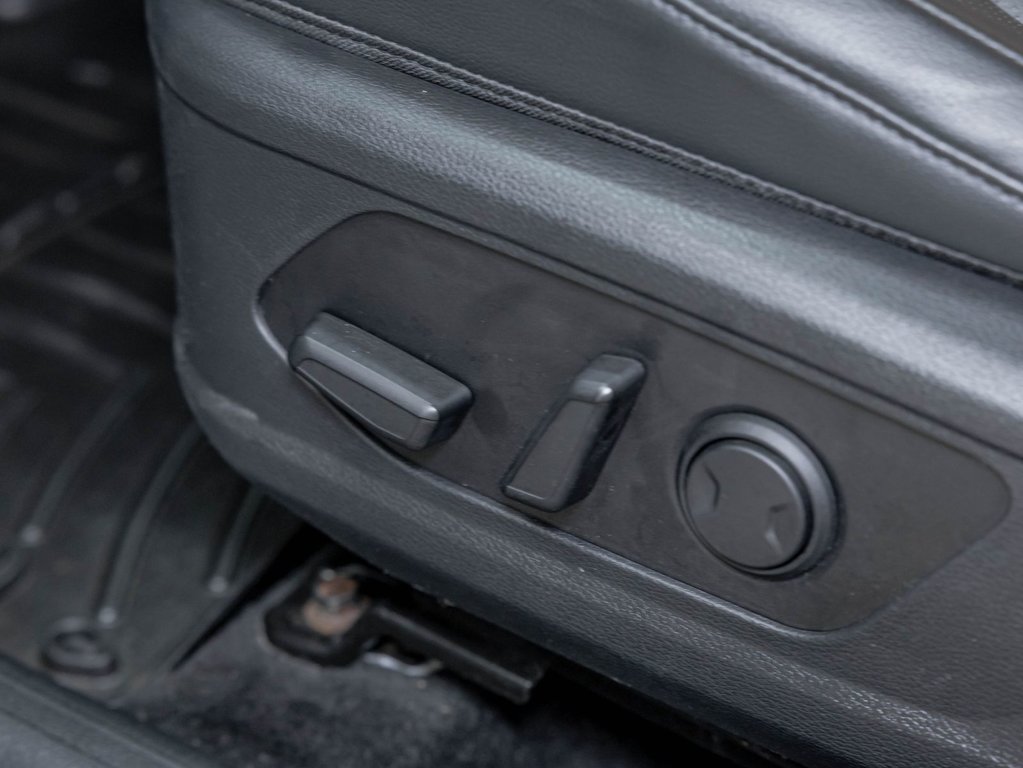 Kia Sportage  2023 à St-Jérôme, Québec - 25 - w1024h768px