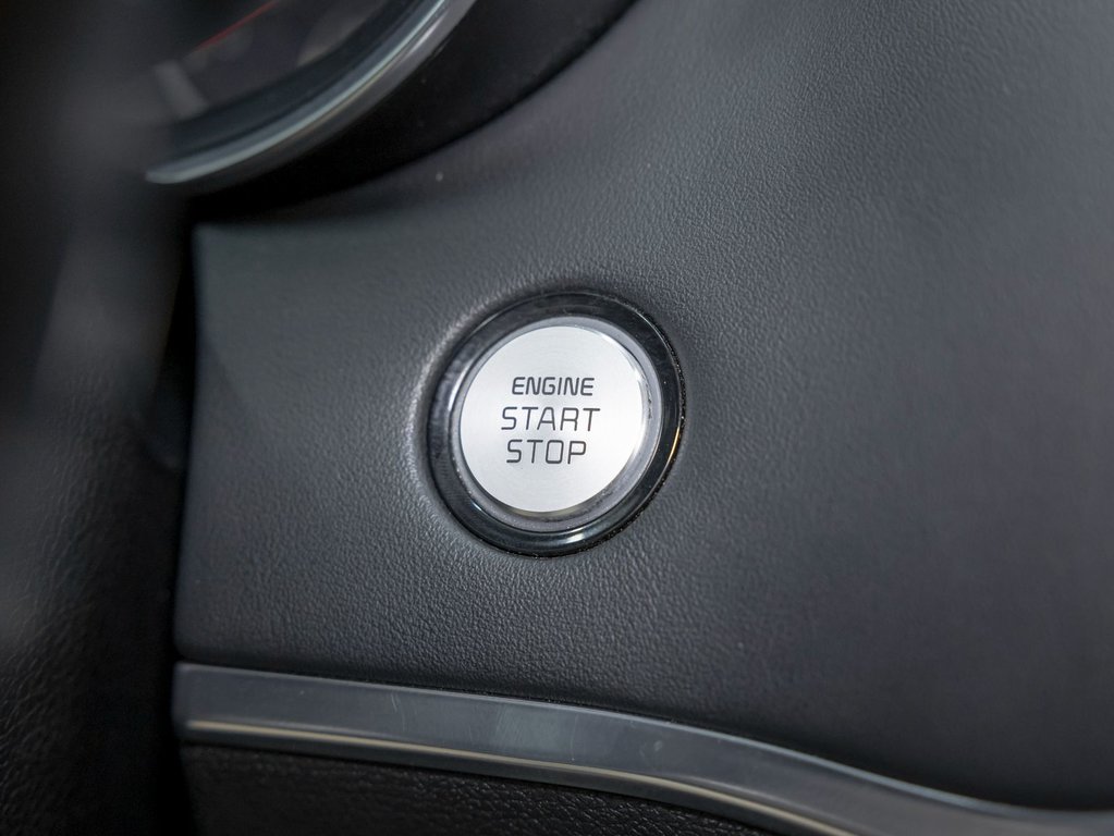 Kia Stinger  2022 à St-Jérôme, Québec - 26 - w1024h768px