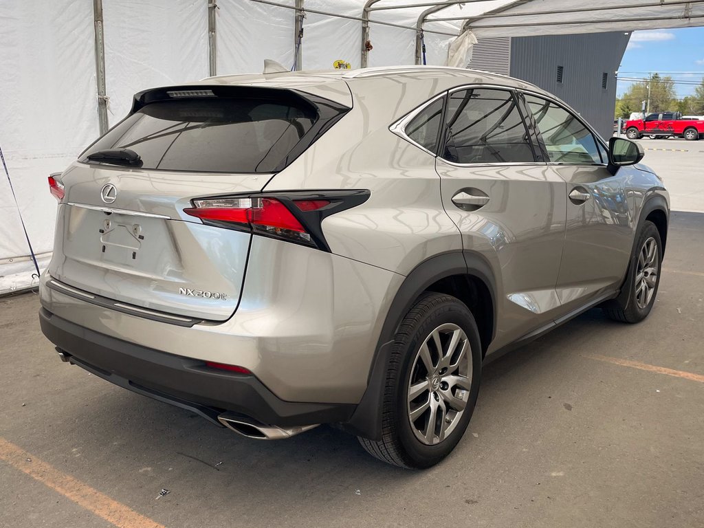 Lexus NX 200t  2017 à St-Jérôme, Québec - 9 - w1024h768px
