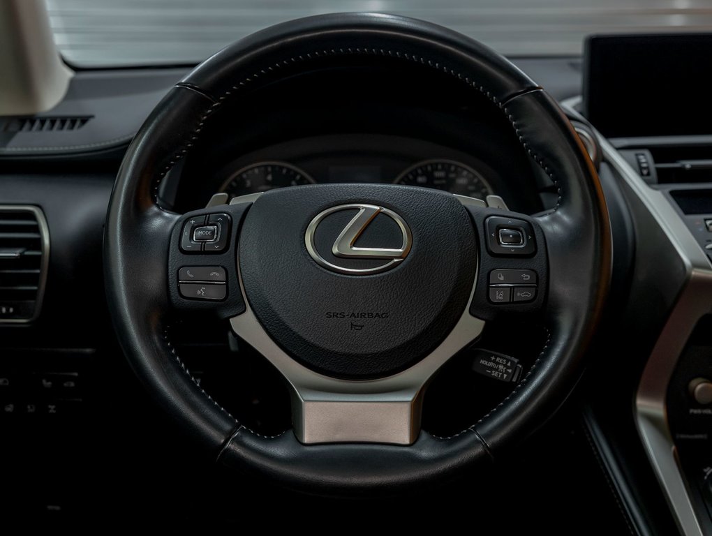 2020 Lexus NX in St-Jérôme, Quebec - 23 - w1024h768px