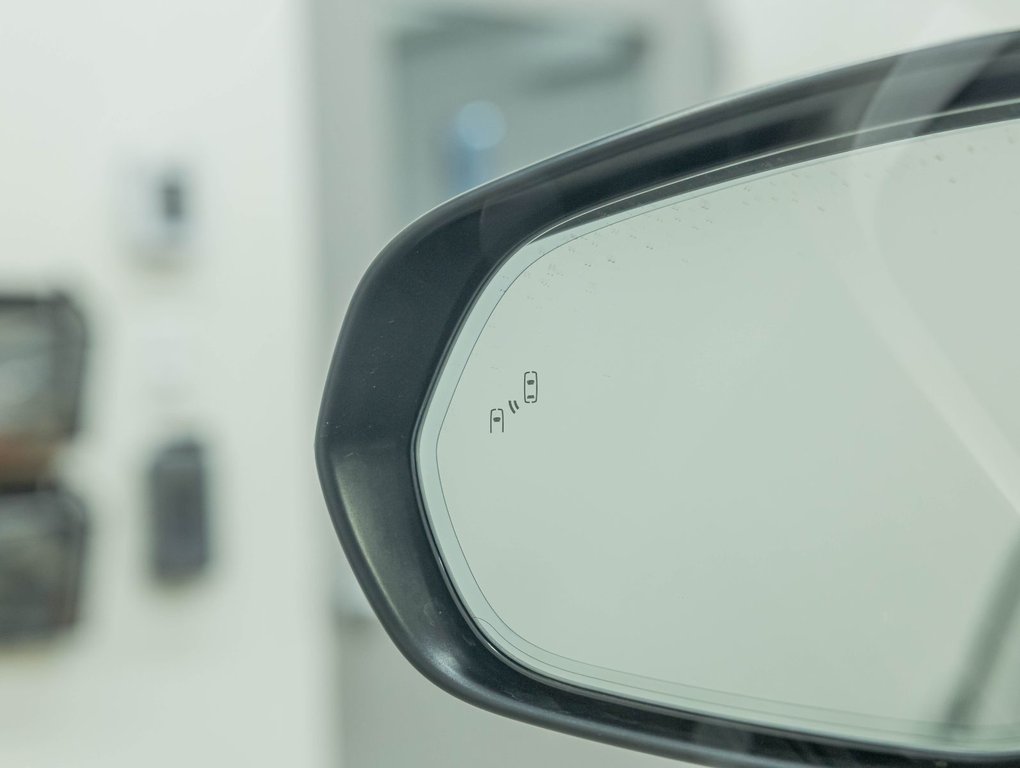 2019 Lexus RX in St-Jérôme, Quebec - 37 - w1024h768px
