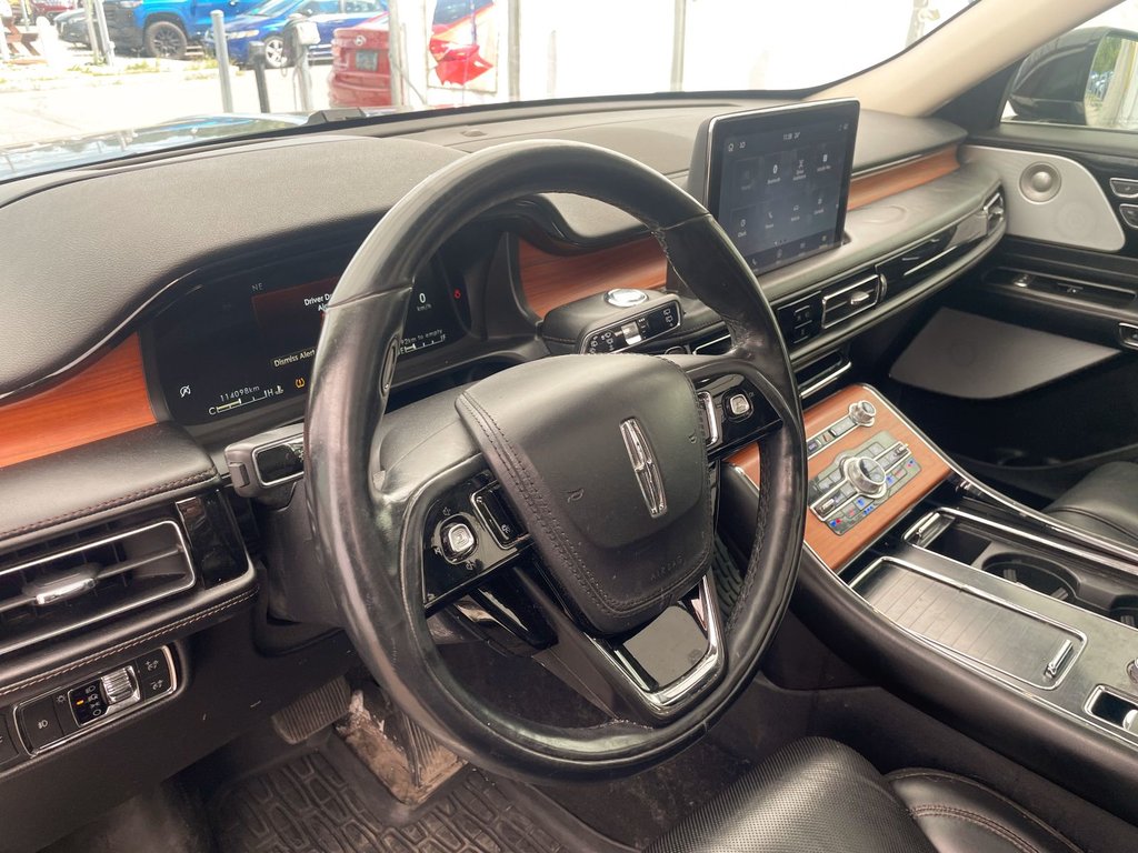 2020 Lincoln Aviator in St-Jérôme, Quebec - 5 - w1024h768px