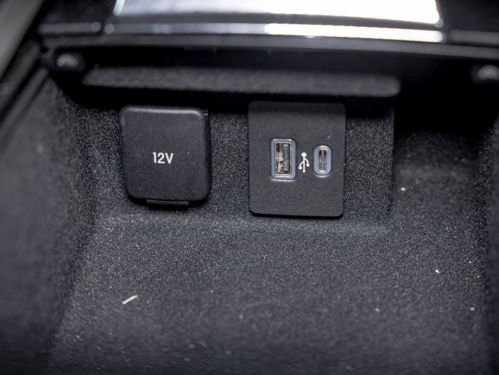 2021 Lincoln Corsair in St-Jérôme, Quebec - 26 - w1024h768px