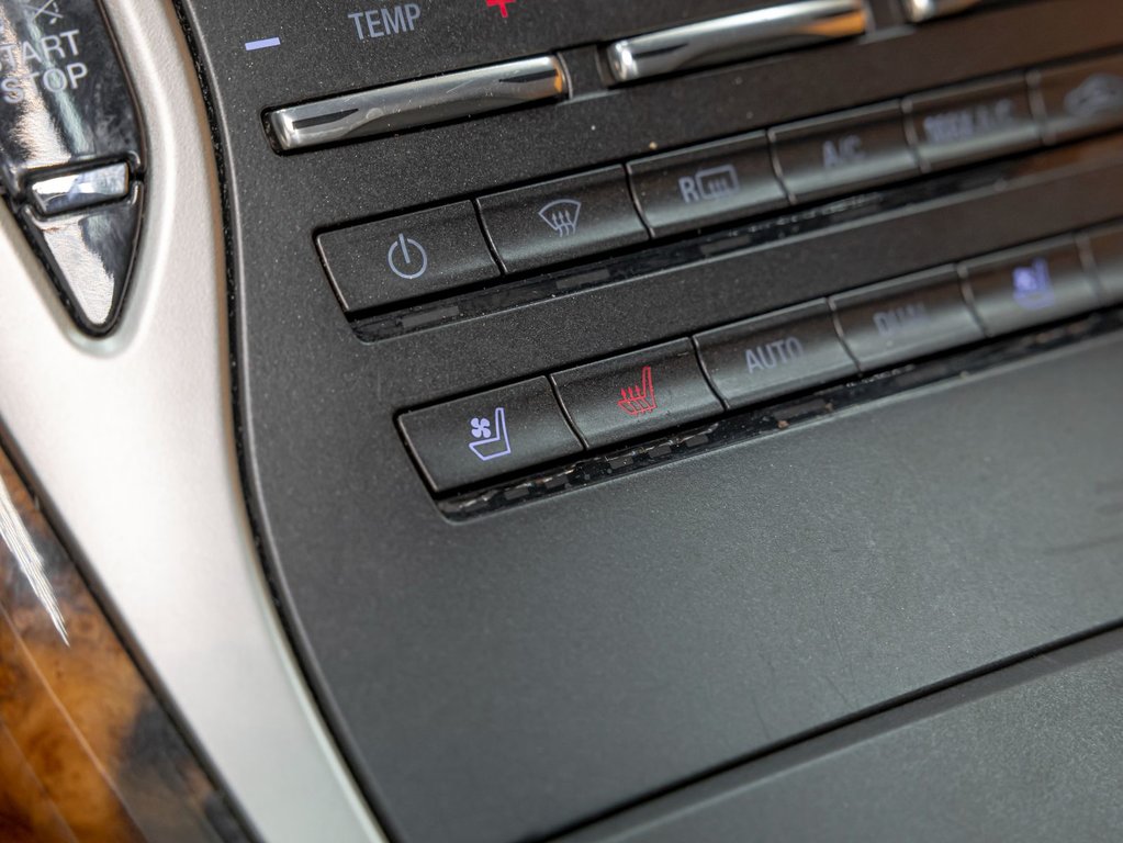 2019 Lincoln NAUTILUS in St-Jérôme, Quebec - 22 - w1024h768px