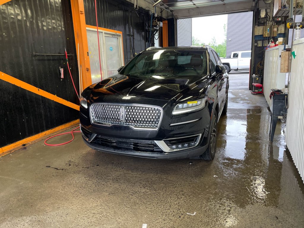 2019 Lincoln Nautilus in St-Jérôme, Quebec - 1 - w1024h768px